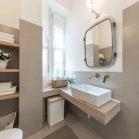 Lejlighed Grado 14 *